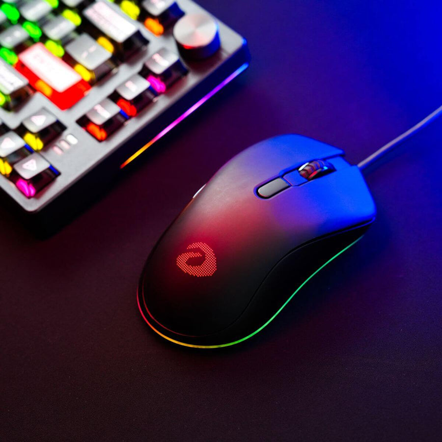 Black EM908X Gaming mouse with keyboard